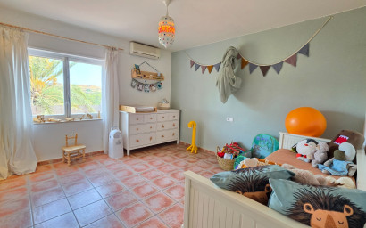 Herverkoop - Landhuis -
Elche - Costa Blanca
