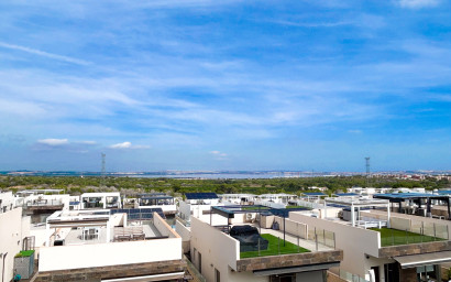 Herverkoop - Villa -
Villamartín - Costa Blanca
