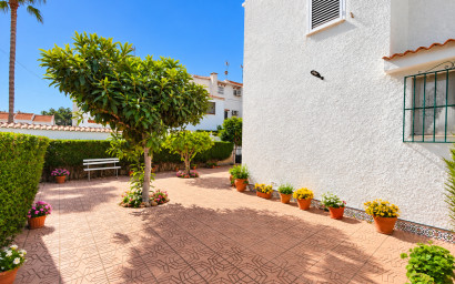 Revente - Maison mitoyenne -
Torrevieja - Costa Blanca