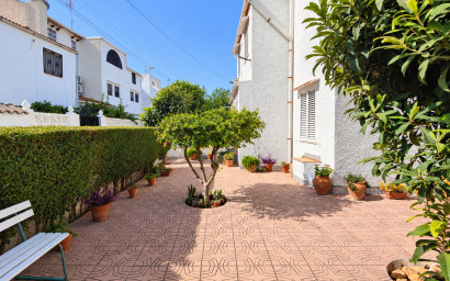 Revente - Maison mitoyenne -
Torrevieja - Costa Blanca