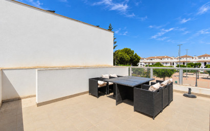 Herverkoop - Villa -
Formentera del Segura - Costa Blanca