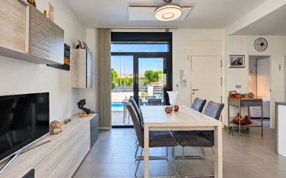 Herverkoop - Villa -
Formentera del Segura - Costa Blanca