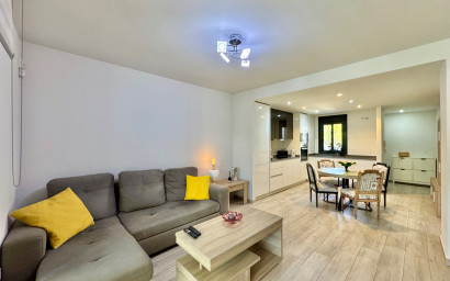 Resale - Apartment -
San Miguel de Salinas - Inland