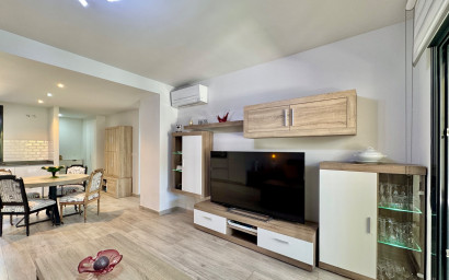 Resale - Apartment -
San Miguel de Salinas - Inland