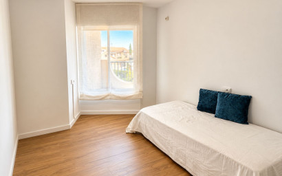 Herverkoop - Plat -
La Zenia - Costa Blanca