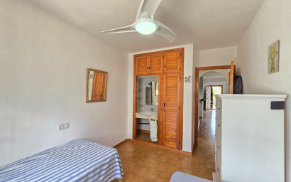Revente - Maison mitoyenne -
Villamartín - Costa Blanca