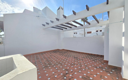 Revente - Maison mitoyenne -
Villamartín - Costa Blanca
