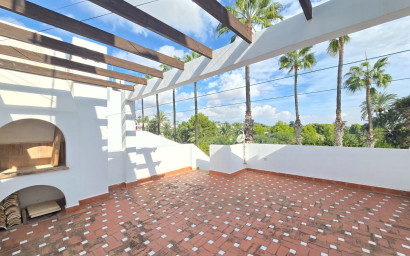 Revente - Maison mitoyenne -
Villamartín - Costa Blanca