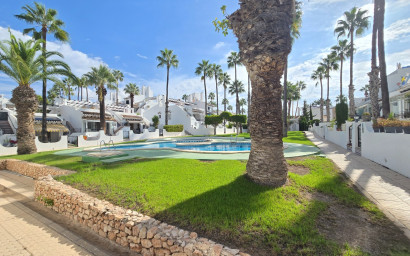 Revente - Maison mitoyenne -
Villamartín - Costa Blanca