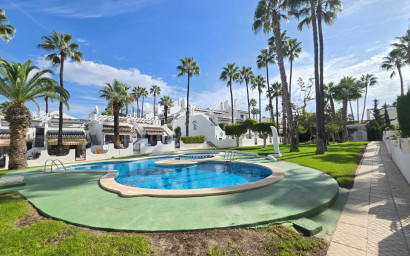 Revente - Maison mitoyenne -
Villamartín - Costa Blanca
