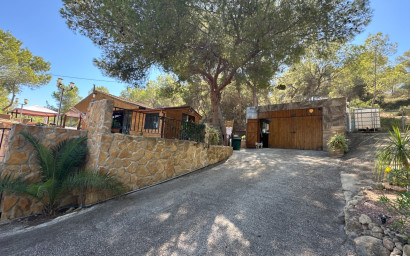 Herverkoop - Landhuis -
San Miguel de Salinas - Inland
