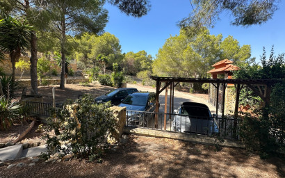 Herverkoop - Landhuis -
San Miguel de Salinas - Inland
