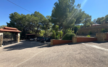 Herverkoop - Landhuis -
San Miguel de Salinas - Inland