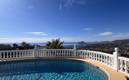 Revente - Villa -
Cumbre del Sol - Costa Blanca