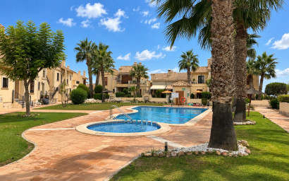 Revente - Maison mitoyenne -
Algorfa - Inland
