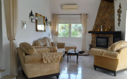 Revente - Villa -
Orba - Inland