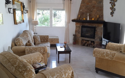 Revente - Villa -
Orba - Inland