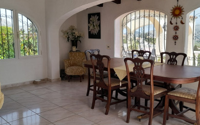 Revente - Villa -
Orba - Inland
