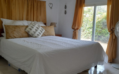 Revente - Villa -
Orba - Inland