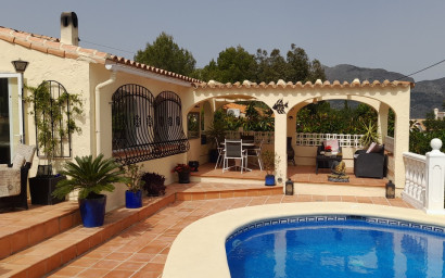 Revente - Villa -
Orba - Inland