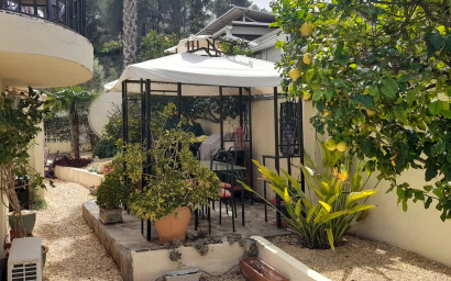 Revente - Villa -
Orba - Inland