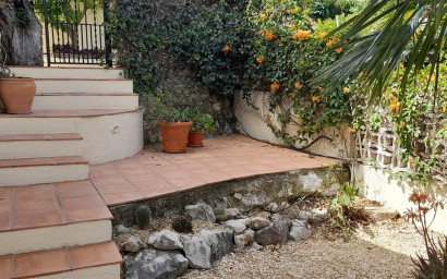 Revente - Villa -
Orba - Inland