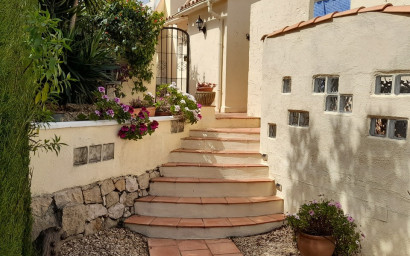Revente - Villa -
Orba - Inland