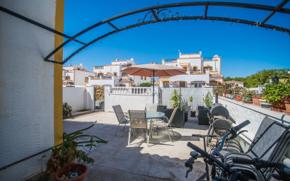 Herverkoop - Villa -
Entre Naranjos - Inland