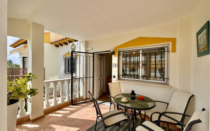 Herverkoop - Herenhuis -
Orihuela Costa - Costa Blanca