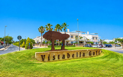 Herverkoop - Plat -
Entre Naranjos - Inland