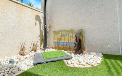 Herverkoop - Herenhuis -
Torrevieja - Costa Blanca