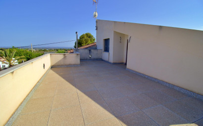Resale - Villa -
Elche - Peña las Águilas