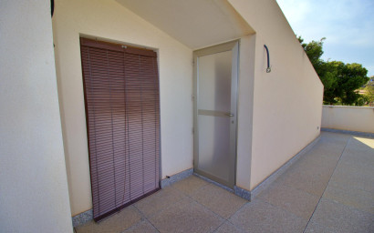 Resale - Villa -
Elche - Peña las Águilas