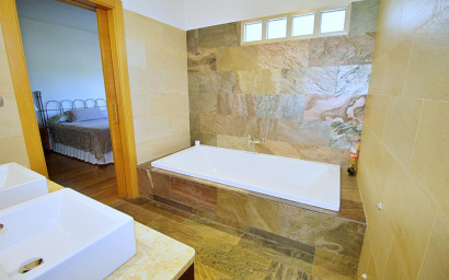Resale - Villa -
Elche - Peña las Águilas