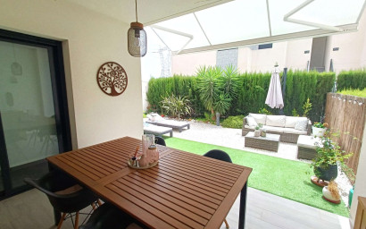 Revente - Appartement -
San Miguel de Salinas - Inland