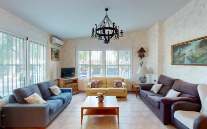 Revente - Villa -
Orihuela