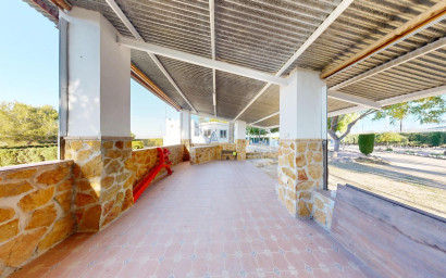 Revente - Villa -
Orihuela