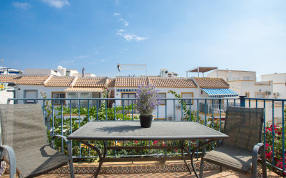 Herverkoop - Penthouse -
Orihuela Costa - Los Almendros-la Florida