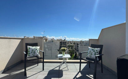 Revente - Penthouse -
Orihuela Costa - Villamartín