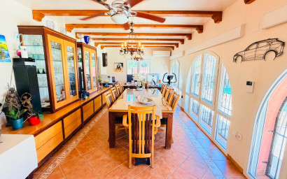 Revente - Villa -
Daya Vieja