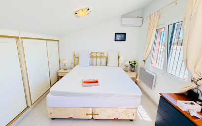 Revente - Villa -
Daya Vieja