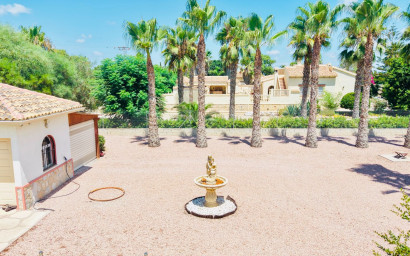 Revente - Villa -
Daya Vieja