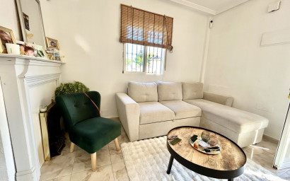 Revente - Villa -
Villamartín