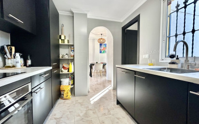 Revente - Villa -
Villamartín