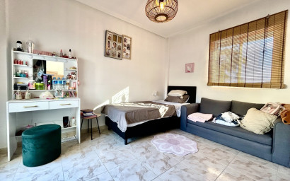 Revente - Villa -
Villamartín