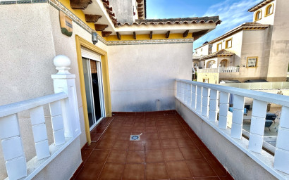 Revente - Villa -
Villamartín