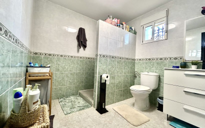 Revente - Villa -
Villamartín
