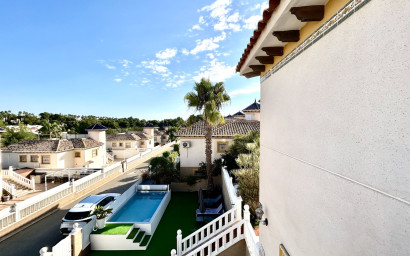 Revente - Villa -
Villamartín