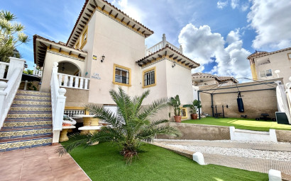 Revente - Villa -
Villamartín
