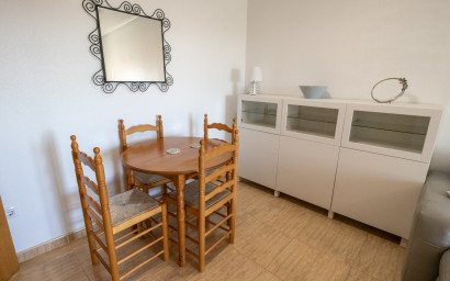 Herverkoop - Plat -
Formentera del Segura